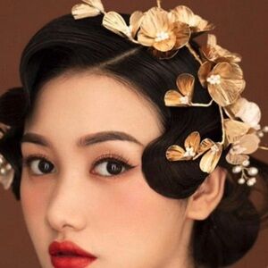 Elegant 4 PC Gold Floral Hair Accessory